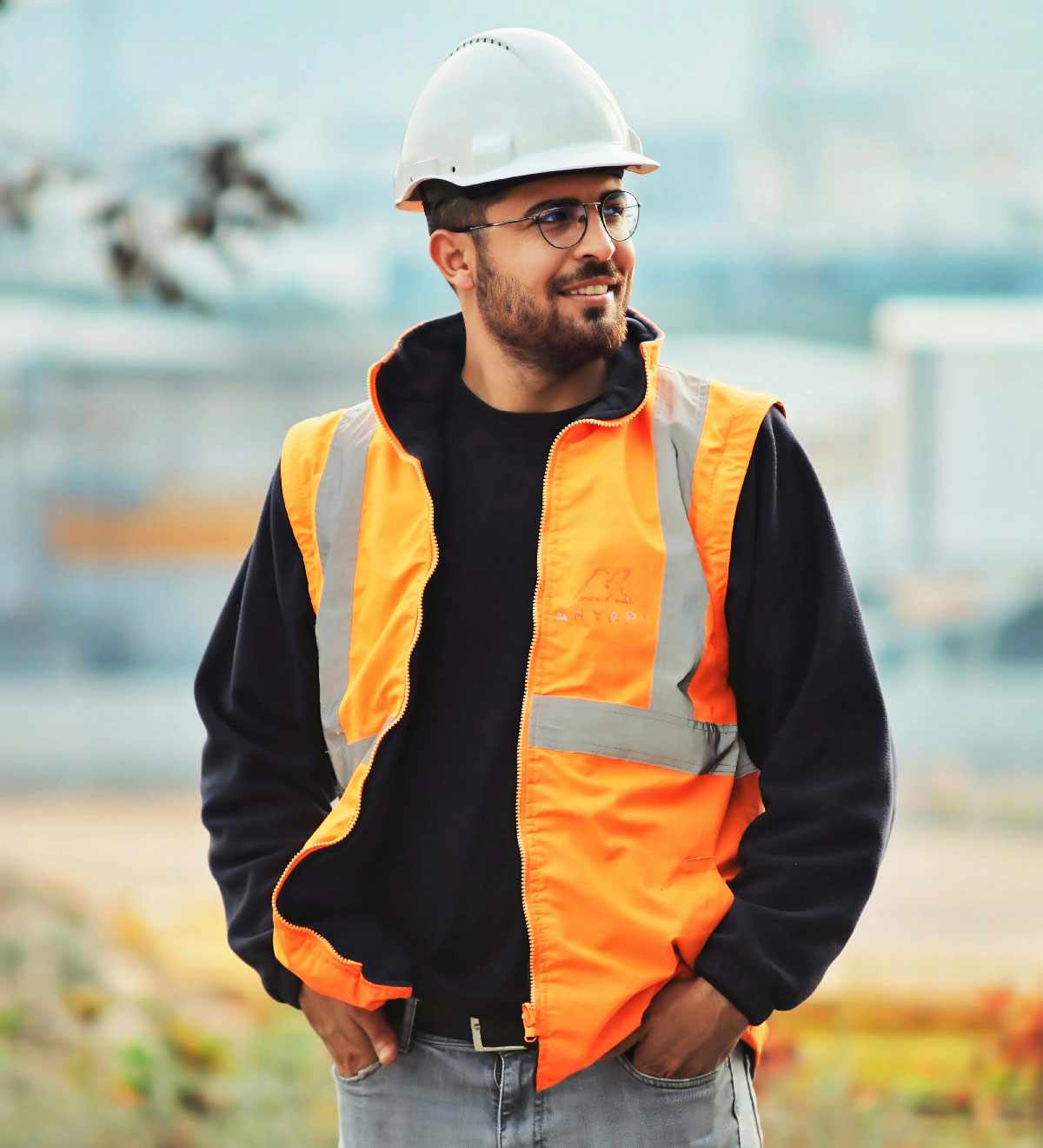 Layoff-Services-2 construction worker